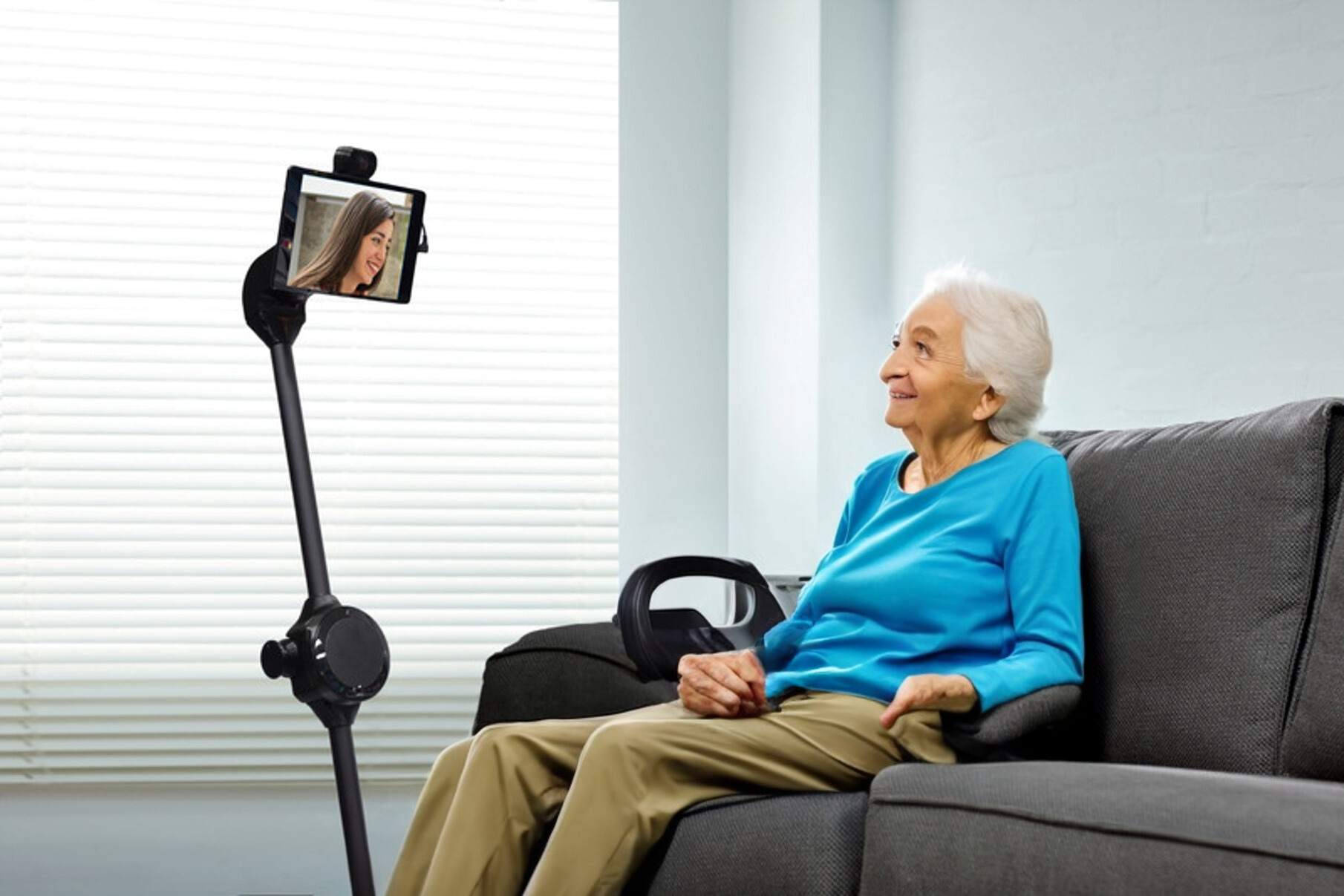 robot di telepresenza nell'assistenza domiciliare